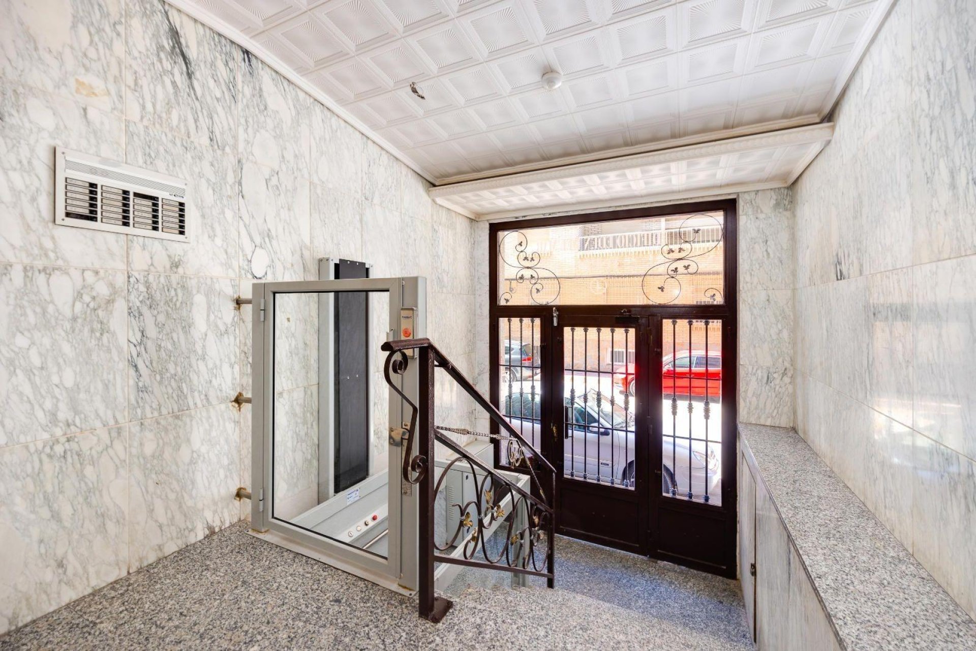 Resale - Apartment -
Torrevieja - Acequion