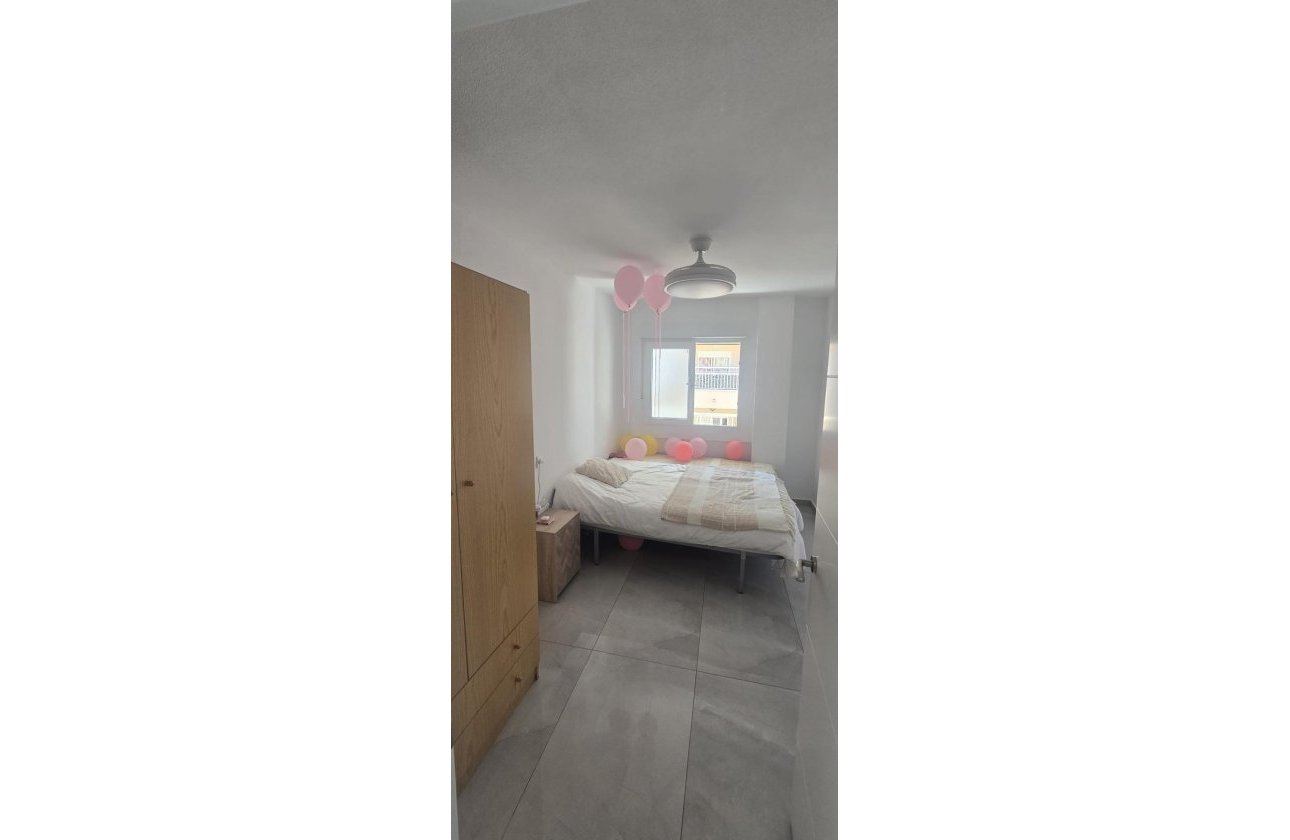 Resale - Apartment -
Torrevieja - Acequion