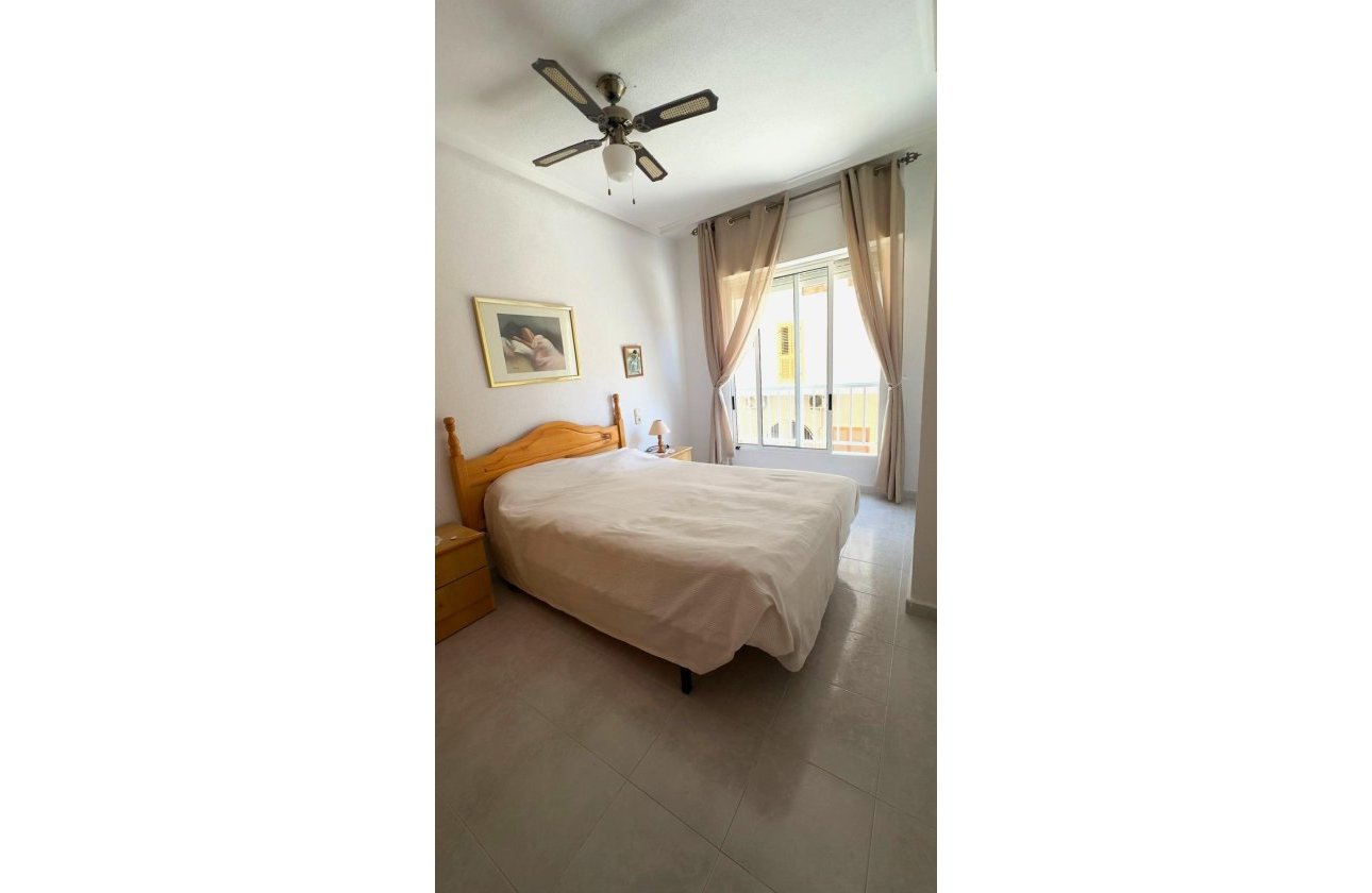 Resale - Apartment -
Torrevieja - Acequion