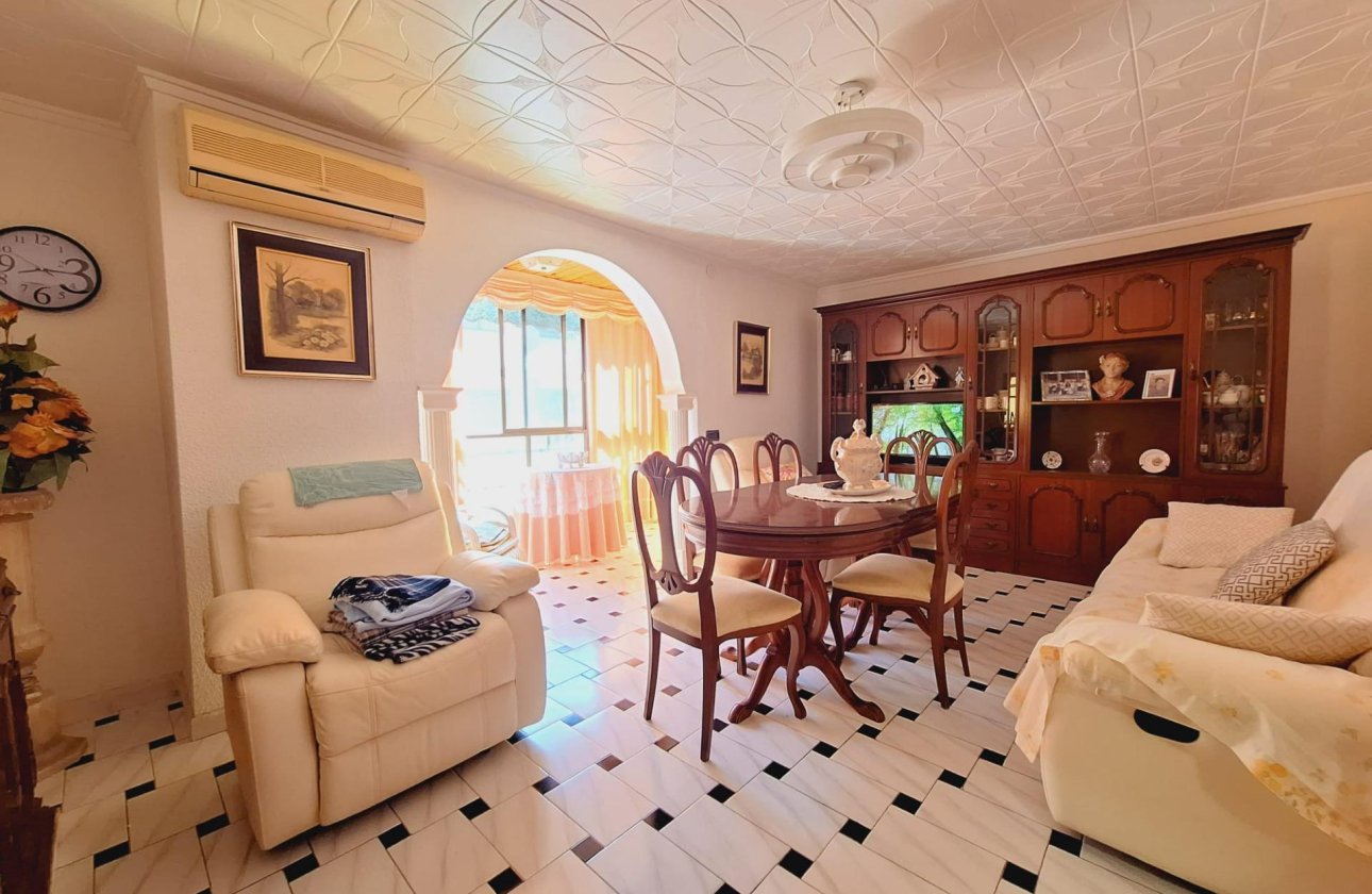 Resale - Apartment -
Torrevieja - Acequion
