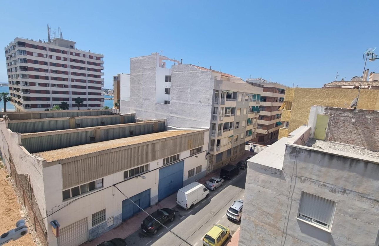 Resale - Apartment -
Torrevieja - Acequion