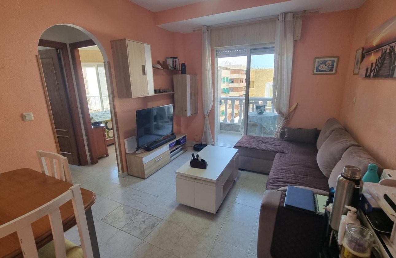 Resale - Apartment -
Torrevieja - Acequion