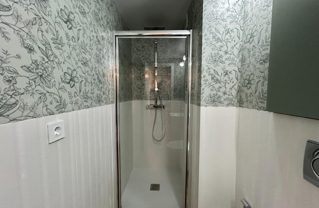 Resale - Apartment -
Torrevieja - Acequion
