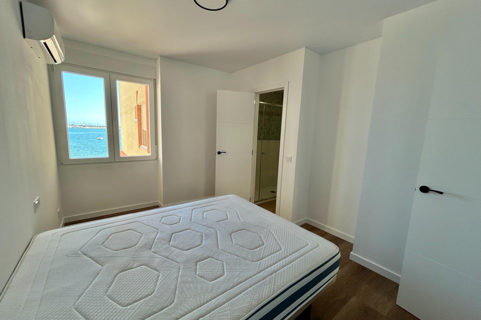 Resale - Apartment -
Torrevieja - Acequion