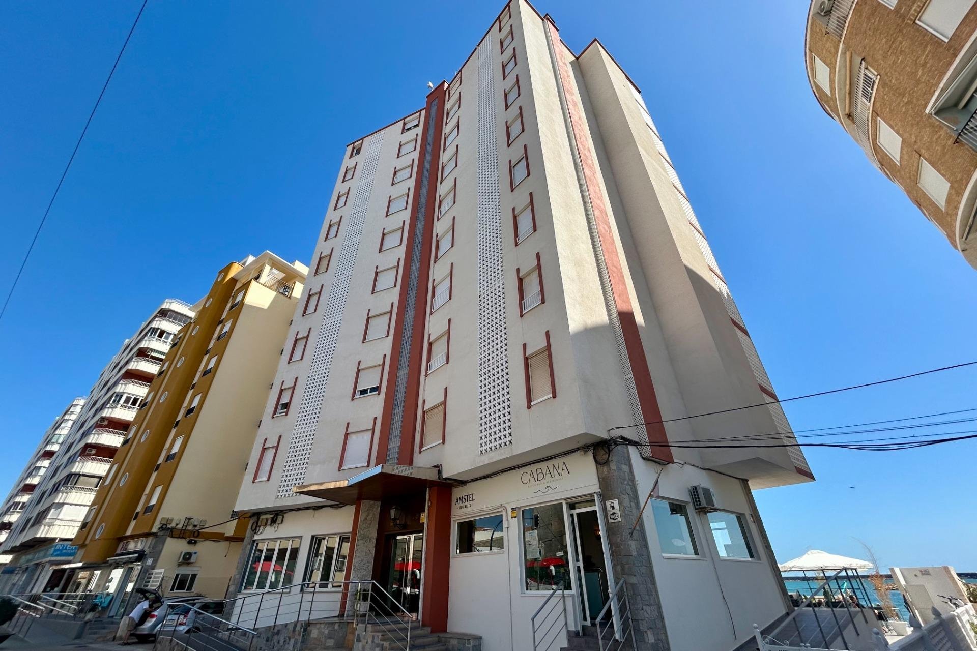 Resale - Apartment -
Torrevieja - Acequion