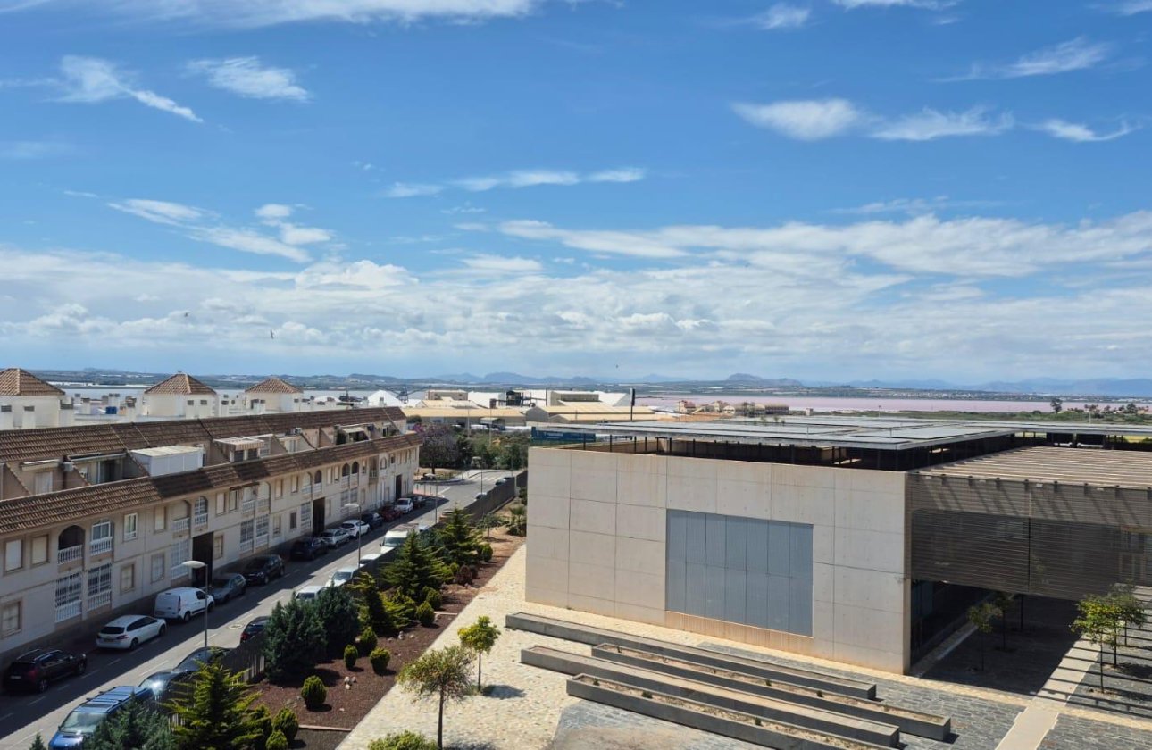 Resale - Apartment -
Torrevieja - Acequion