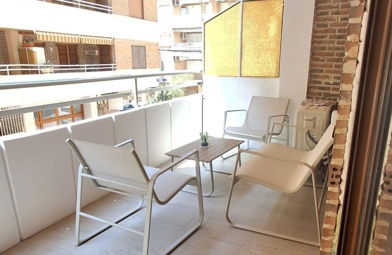 Resale - Apartment -
Torrevieja - Acequion