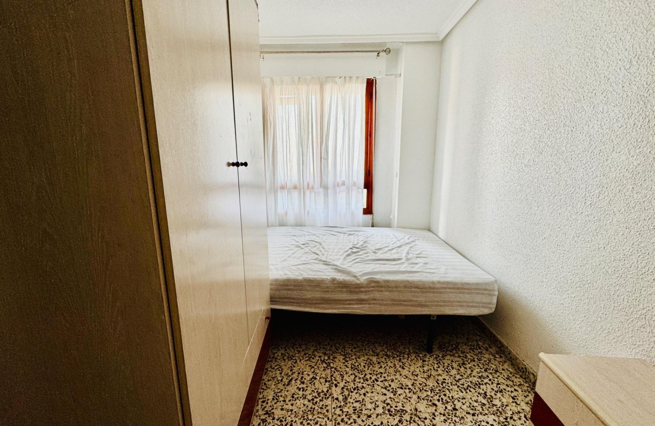 Resale - Apartment -
Torrevieja - Acequion