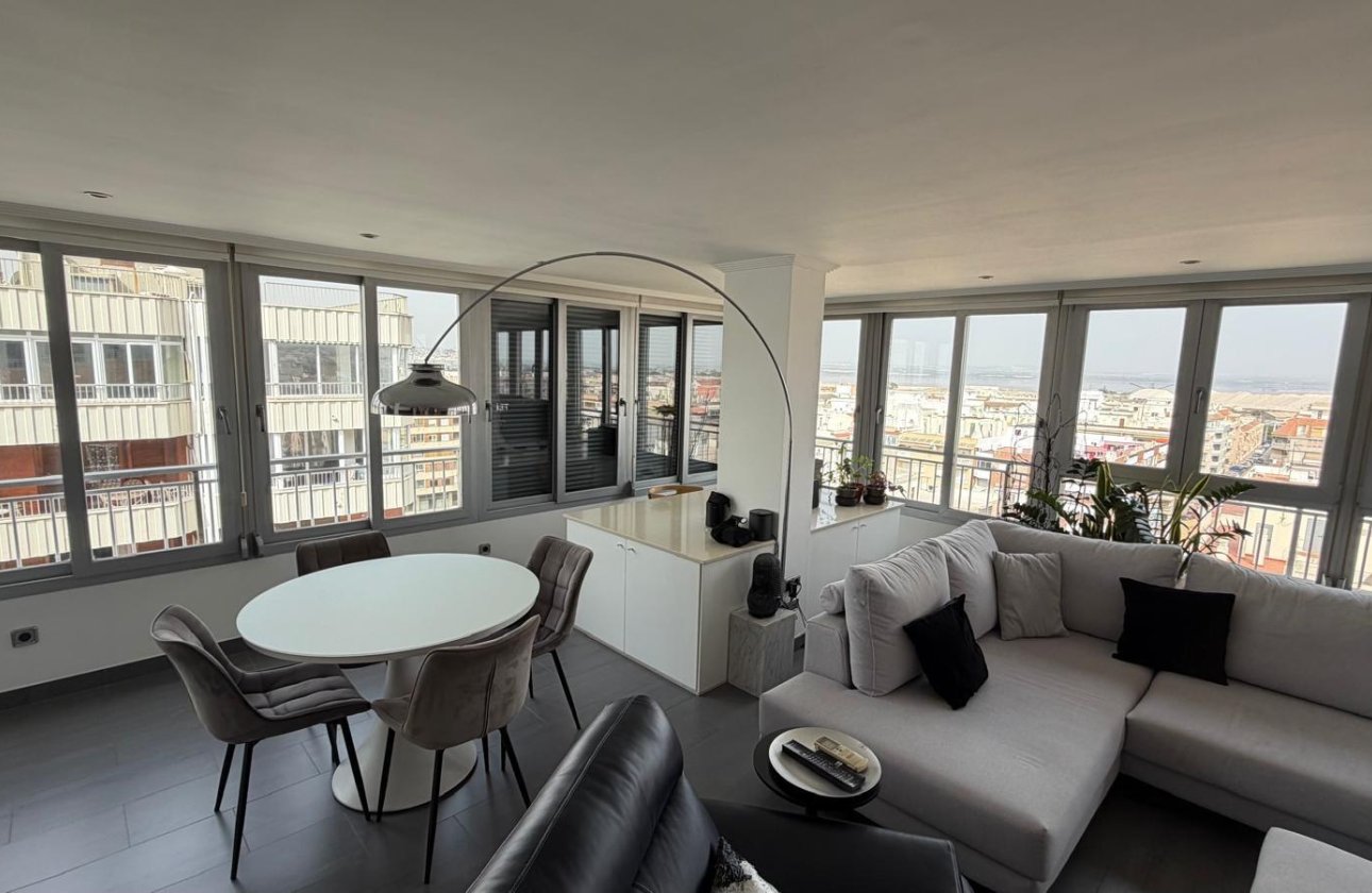 Resale - Apartment -
Torrevieja - Acequion
