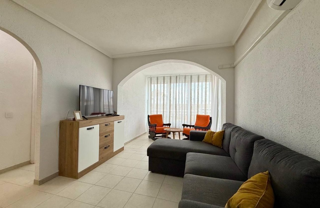 Resale - Apartment -
Torrevieja - Acequion