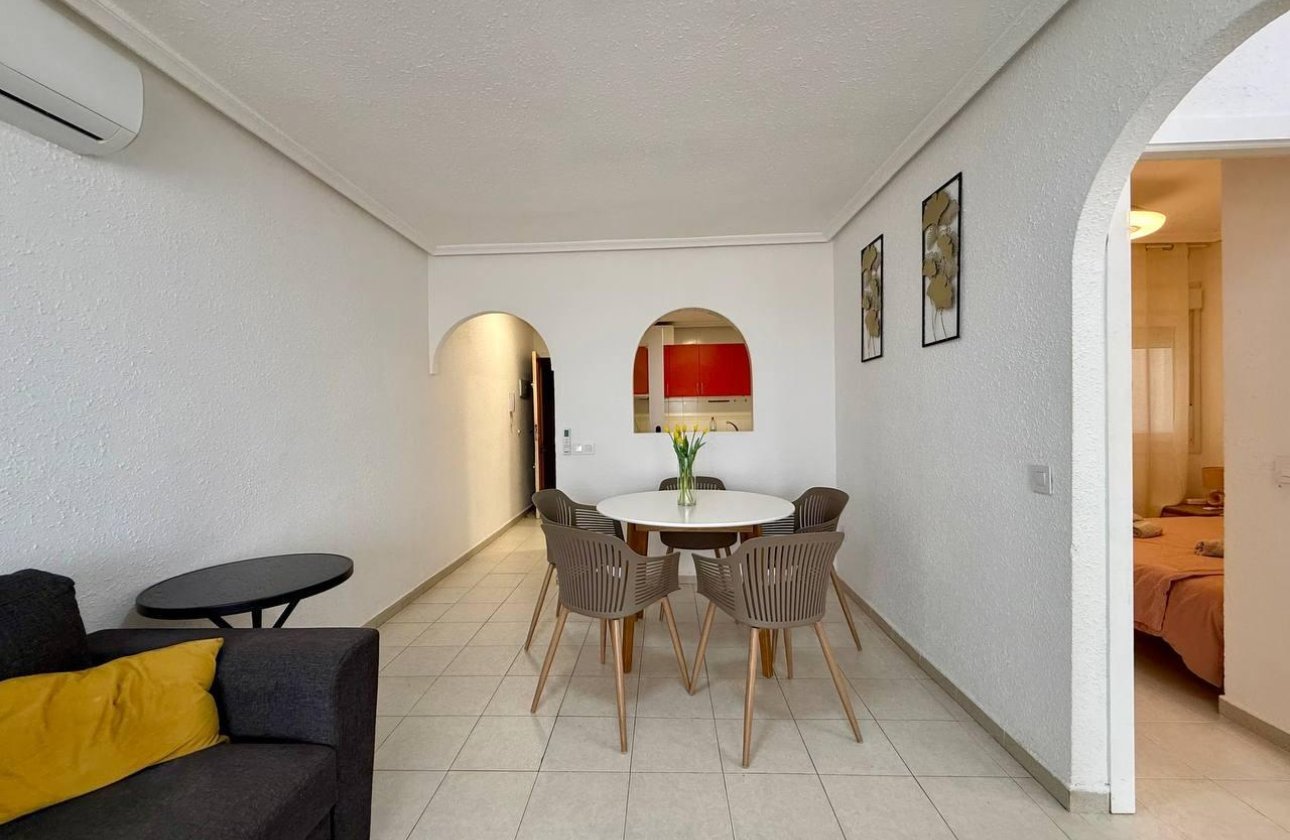 Resale - Apartment -
Torrevieja - Acequion