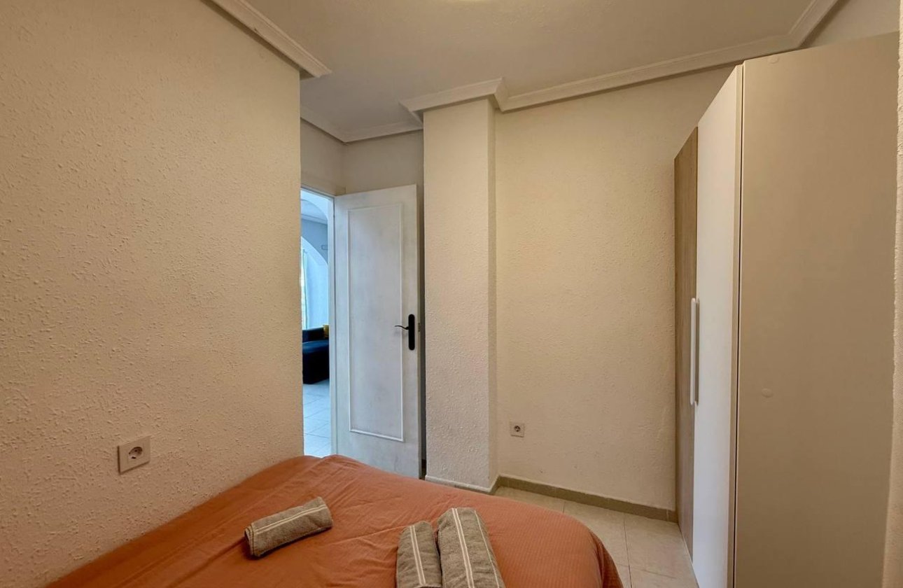 Resale - Apartment -
Torrevieja - Acequion