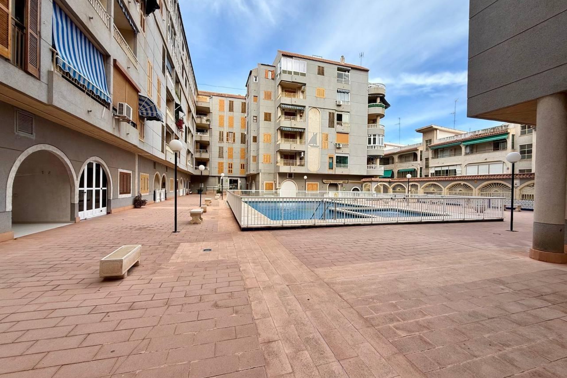 Resale - Apartment -
Torrevieja - Acequion
