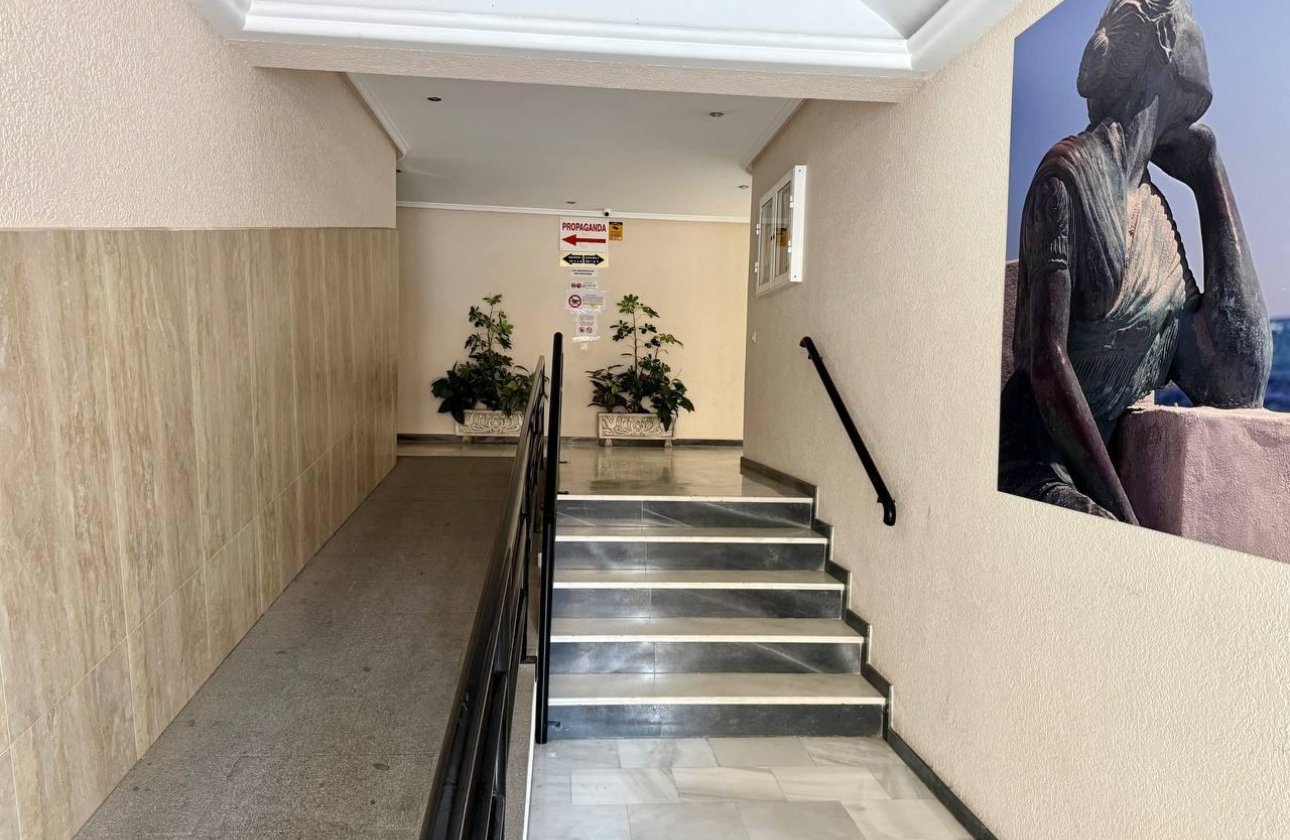 Resale - Apartment -
Torrevieja - Acequion