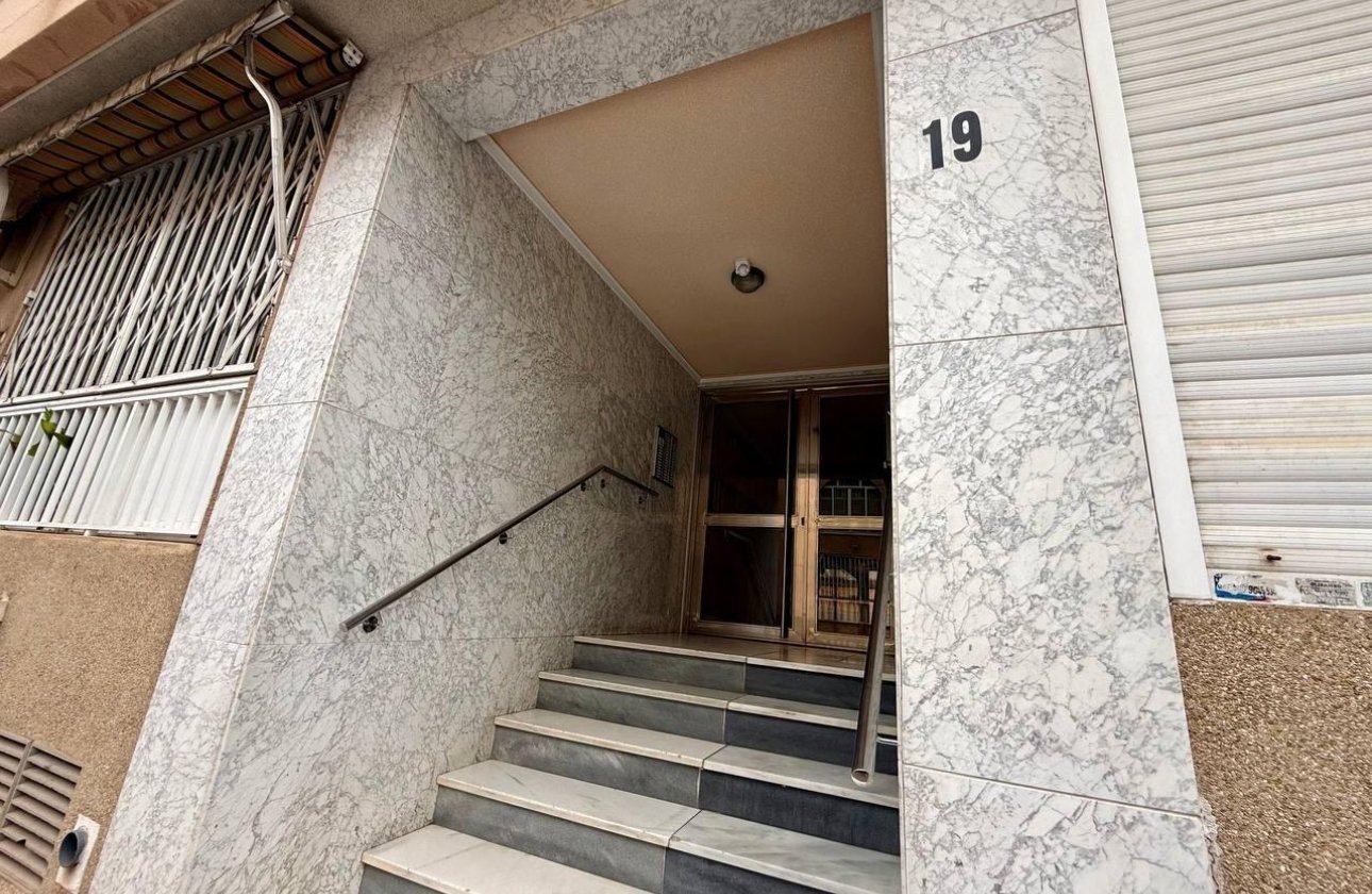 Resale - Apartment -
Torrevieja - Acequion