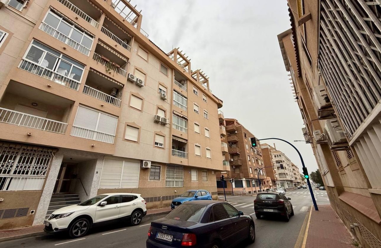 Resale - Apartment -
Torrevieja - Acequion