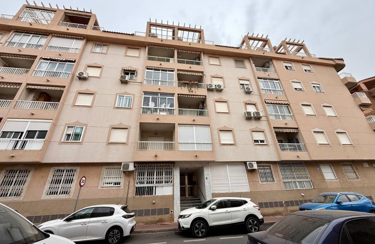 Resale - Apartment -
Torrevieja - Acequion