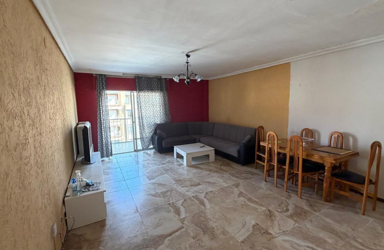 Resale - Apartment -
Torrevieja - Acequion