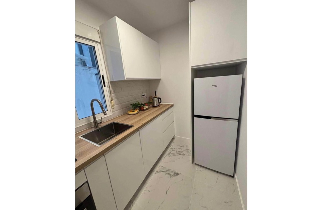 Resale - Apartment -
Torrevieja - Acequion