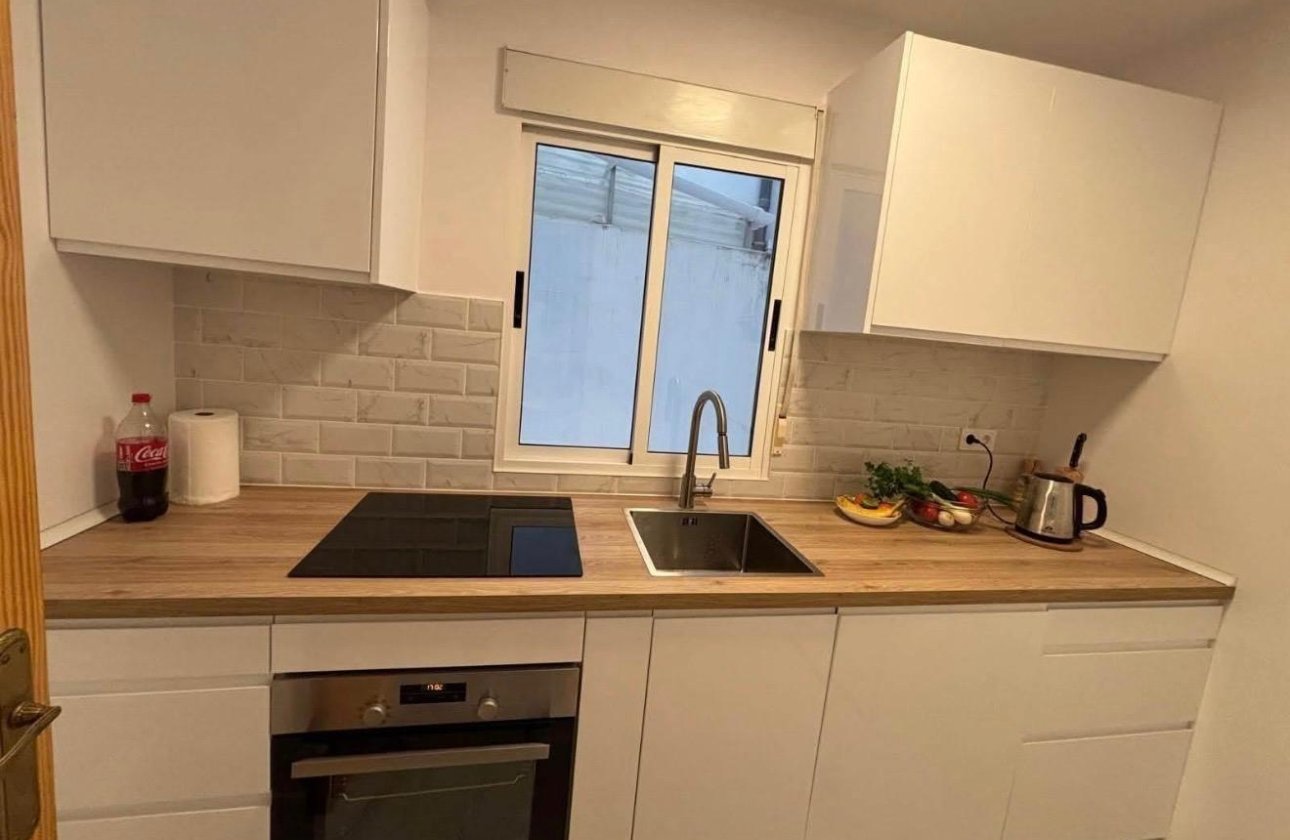 Resale - Apartment -
Torrevieja - Acequion