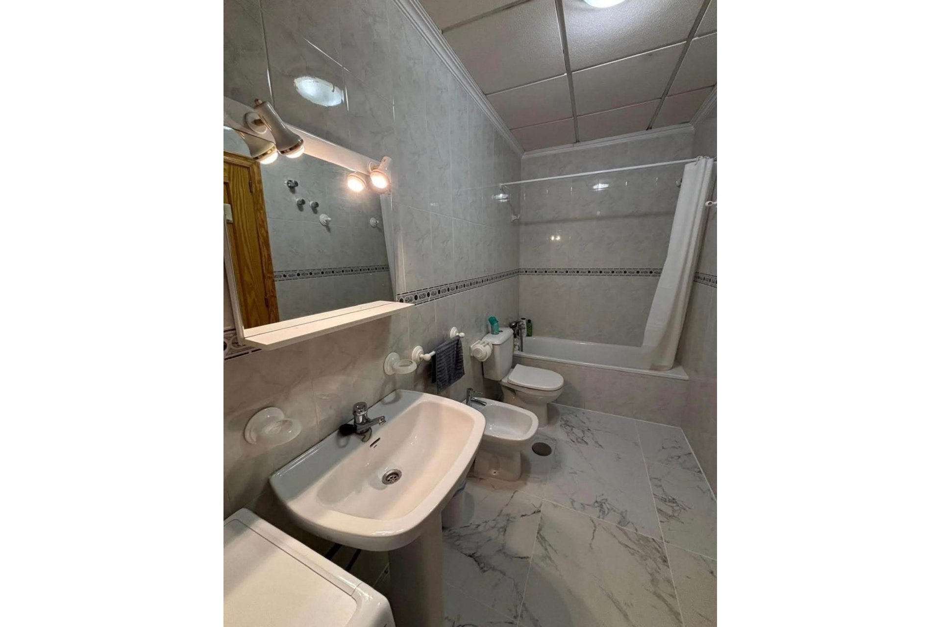 Resale - Apartment -
Torrevieja - Acequion