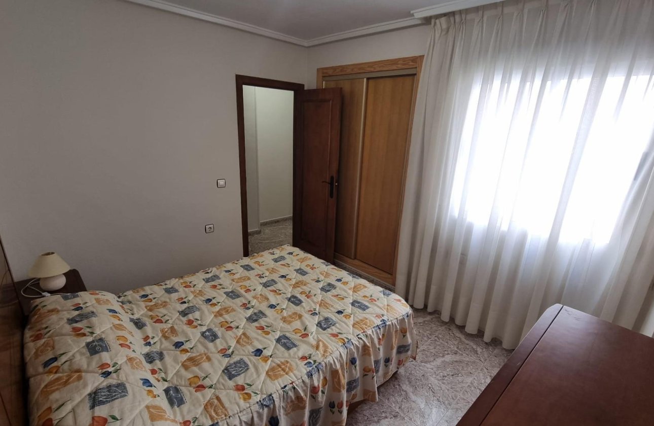 Resale - Apartment -
Torrevieja - Acequion