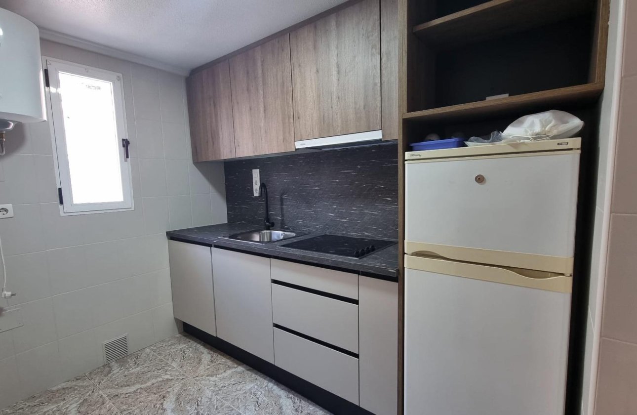 Resale - Apartment -
Torrevieja - Acequion