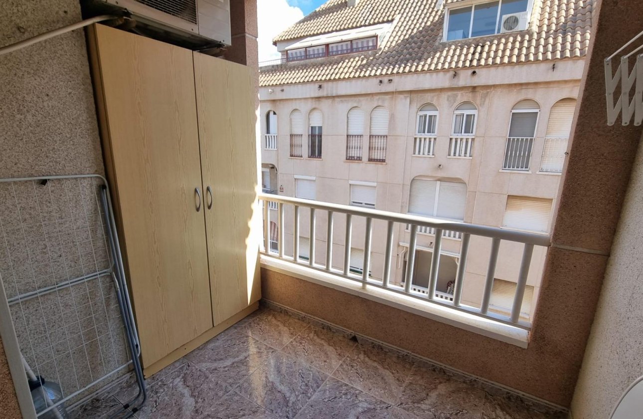 Resale - Apartment -
Torrevieja - Acequion