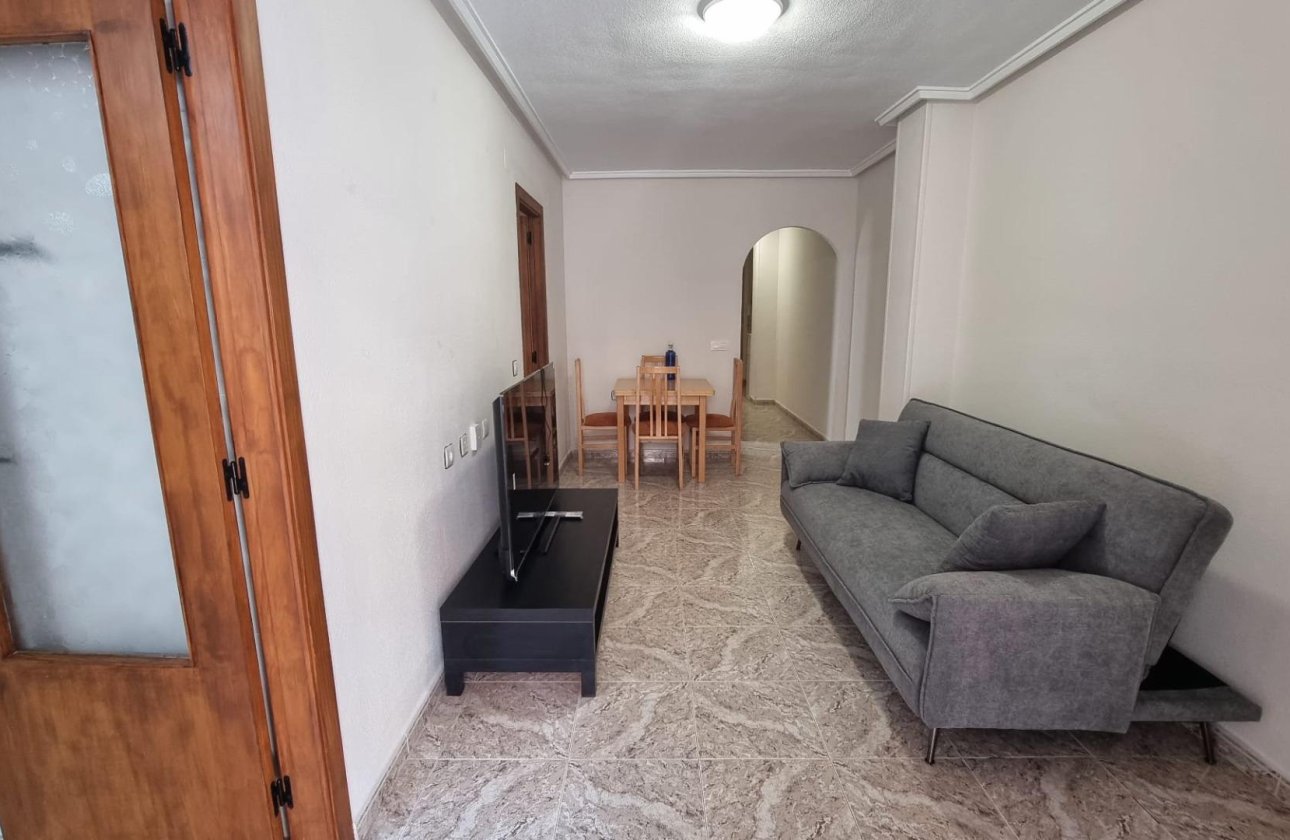 Resale - Apartment -
Torrevieja - Acequion