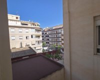 Resale - Apartment -
Torrevieja - Acequion