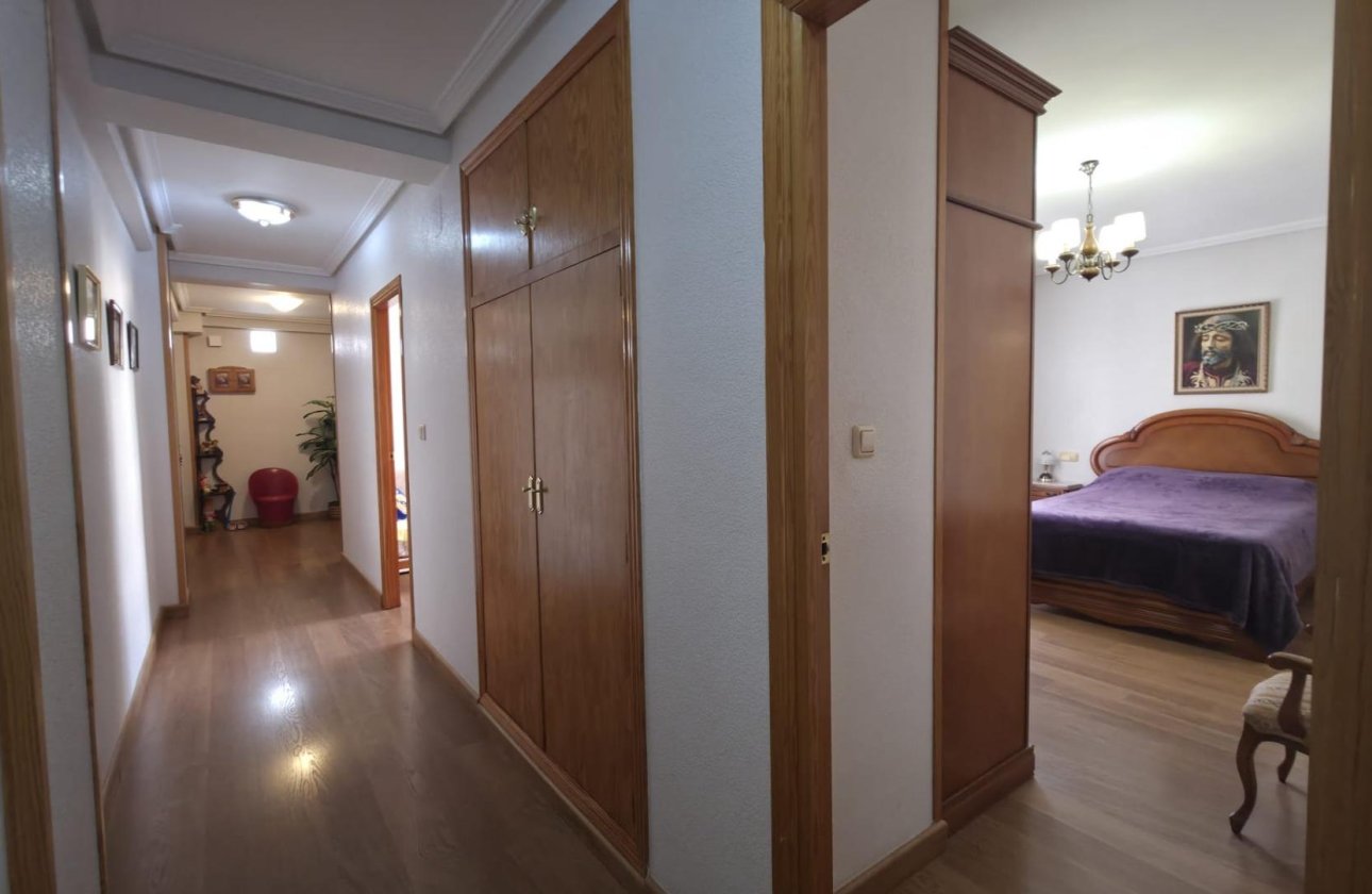 Resale - Apartment -
Torrevieja - Acequion