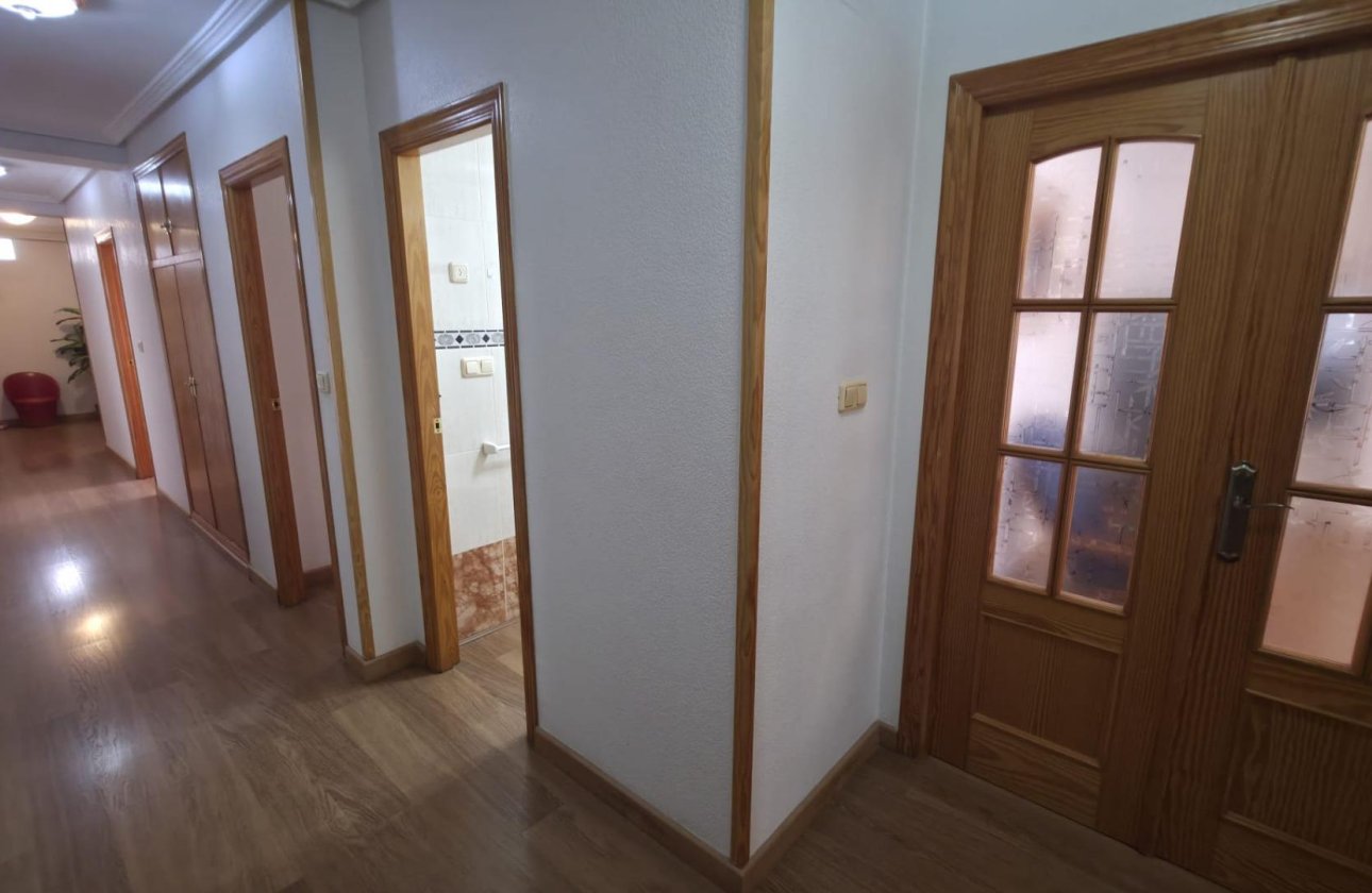 Resale - Apartment -
Torrevieja - Acequion