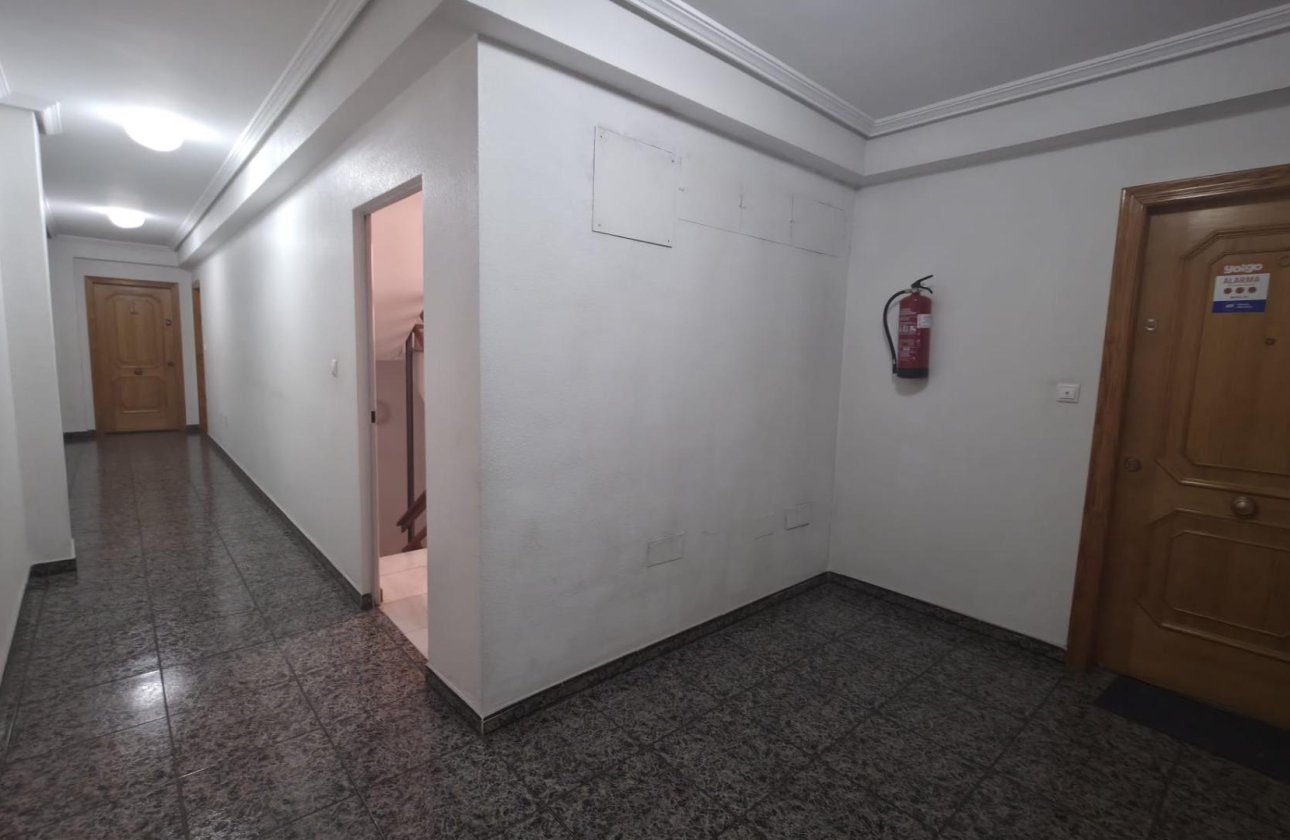 Resale - Apartment -
Torrevieja - Acequion