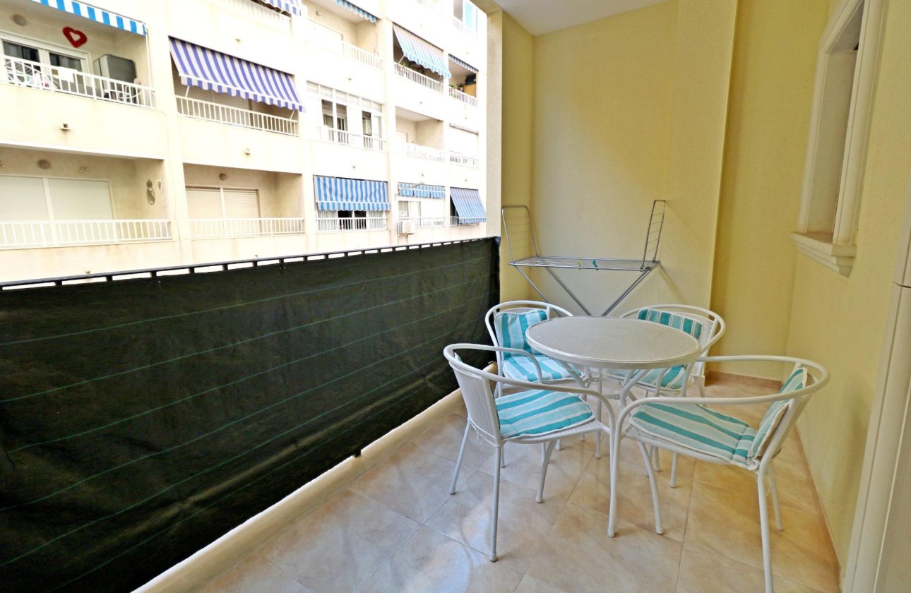 Resale - Apartment -
Torrevieja - Acequion