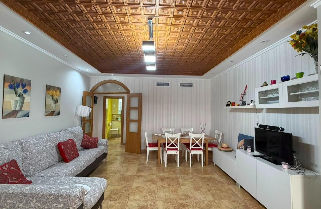 Resale - Apartment -
Torrevieja - Acequion