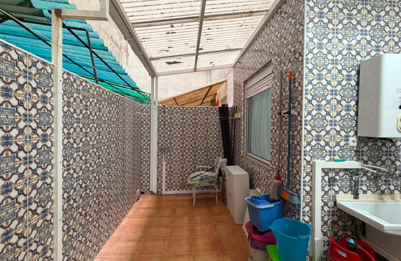 Resale - Apartment -
Torrevieja - Acequion