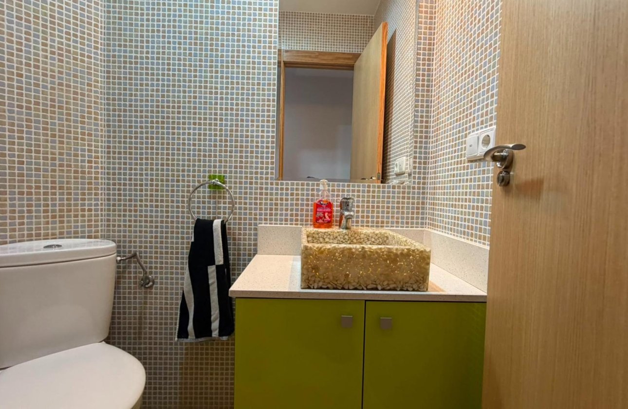 Resale - Apartment -
Torrevieja - Acequion