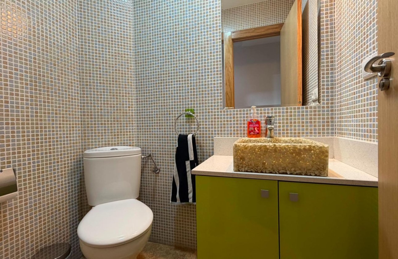 Resale - Apartment -
Torrevieja - Acequion