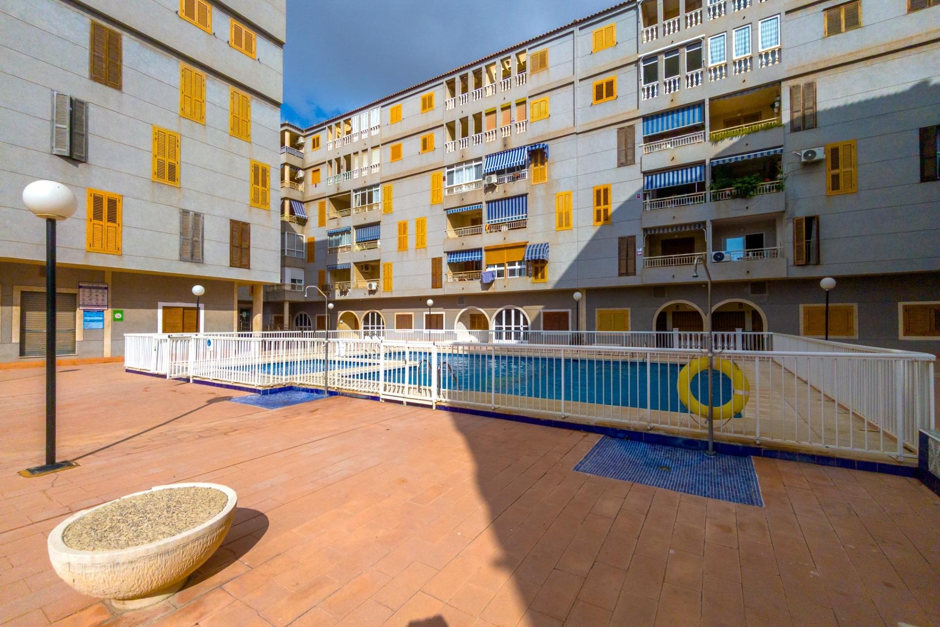 Resale - Apartment -
Torrevieja - Acequion