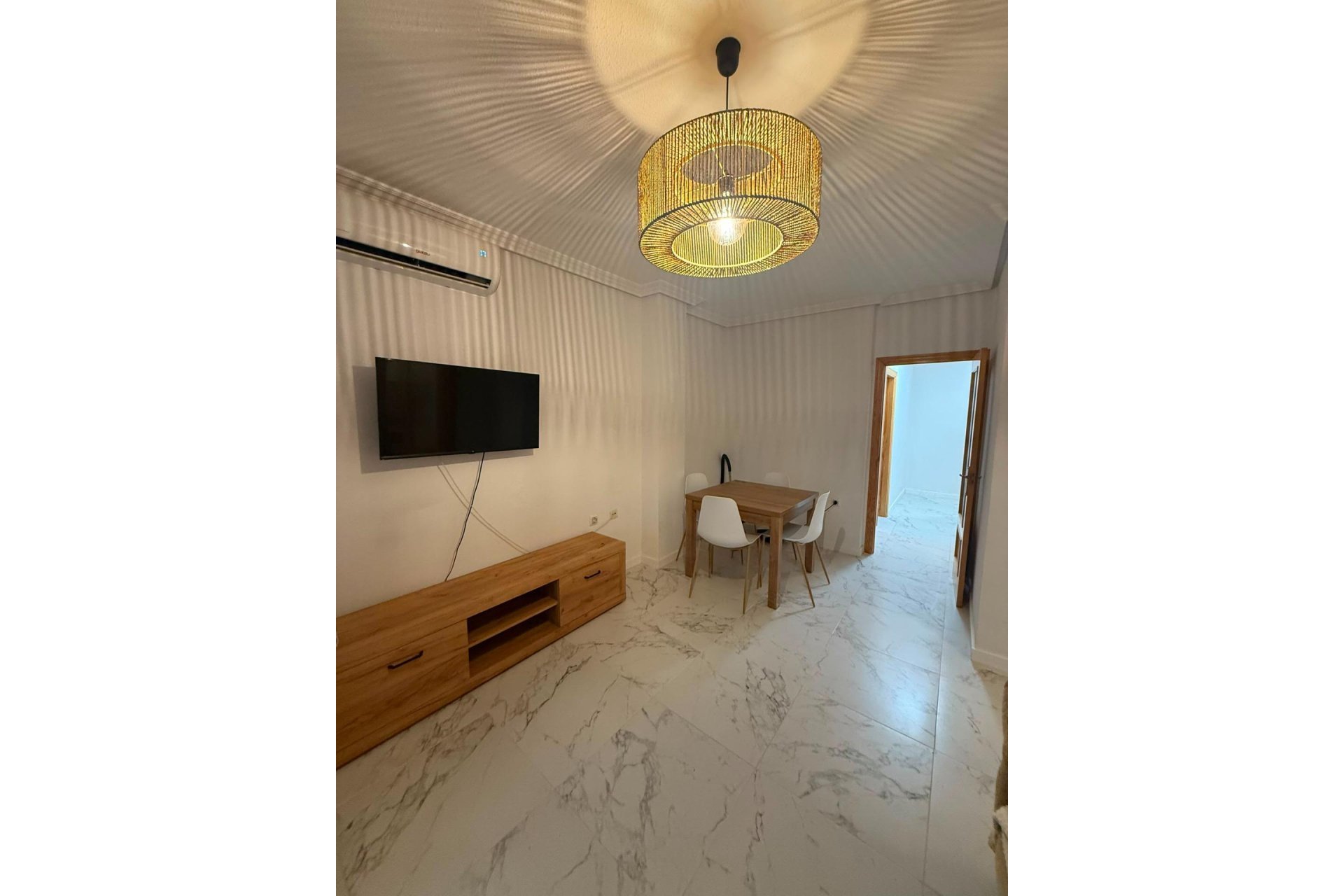 Resale - Apartment -
Torrevieja - Acequion