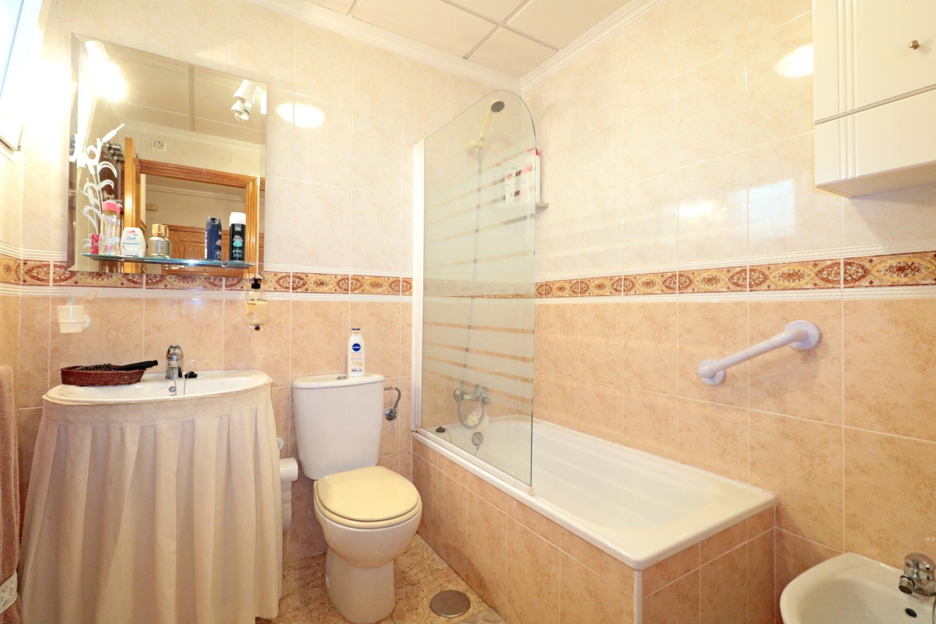 Resale - Apartment -
Torrevieja - Acequion