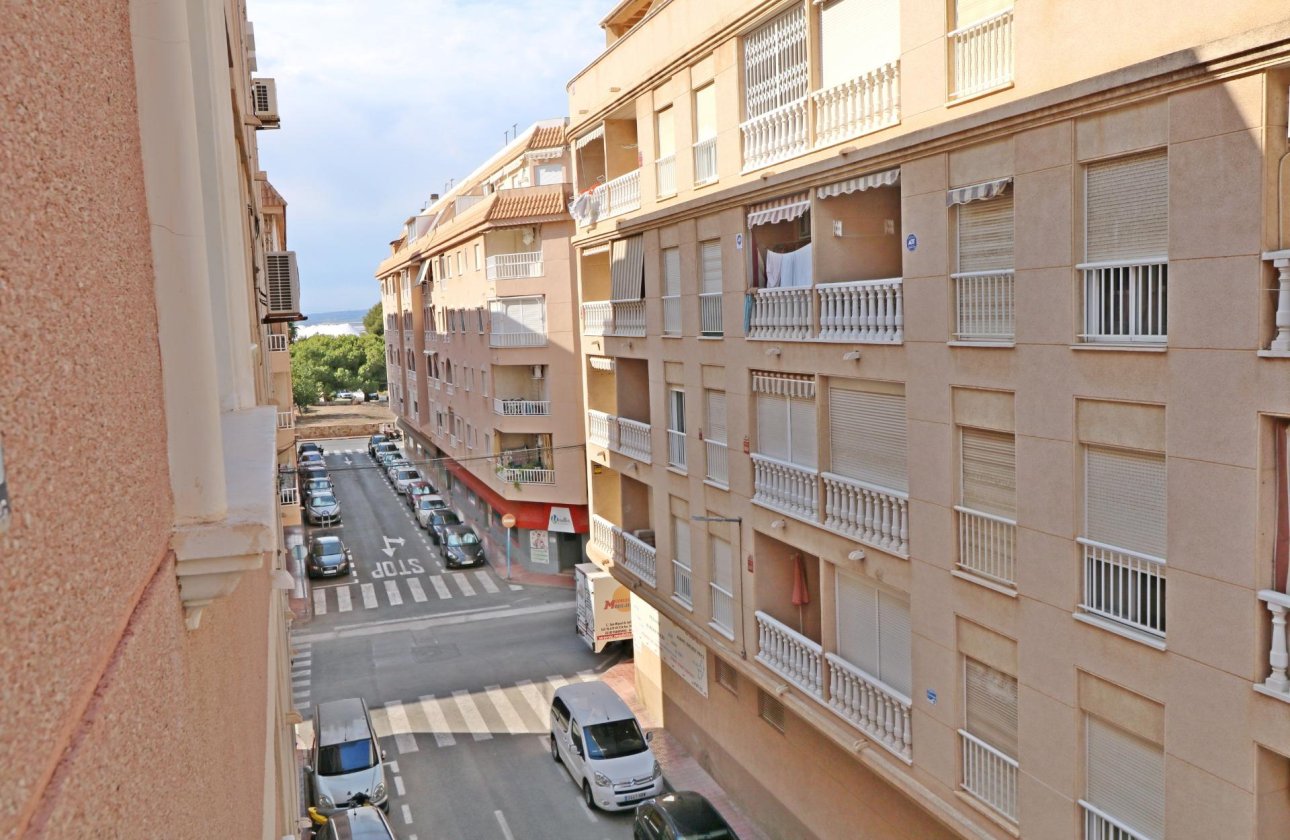 Resale - Apartment -
Torrevieja - Acequion