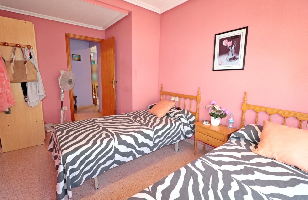 Resale - Apartment -
Torrevieja - Acequion