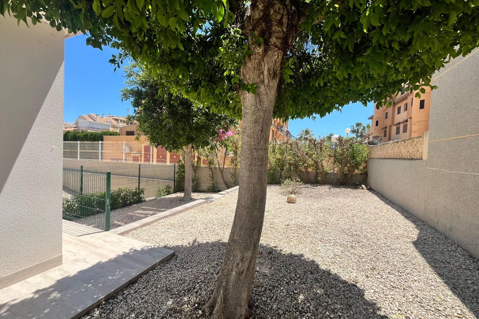 Resale - Apartment -
Torrevieja - Aguas Nuevas