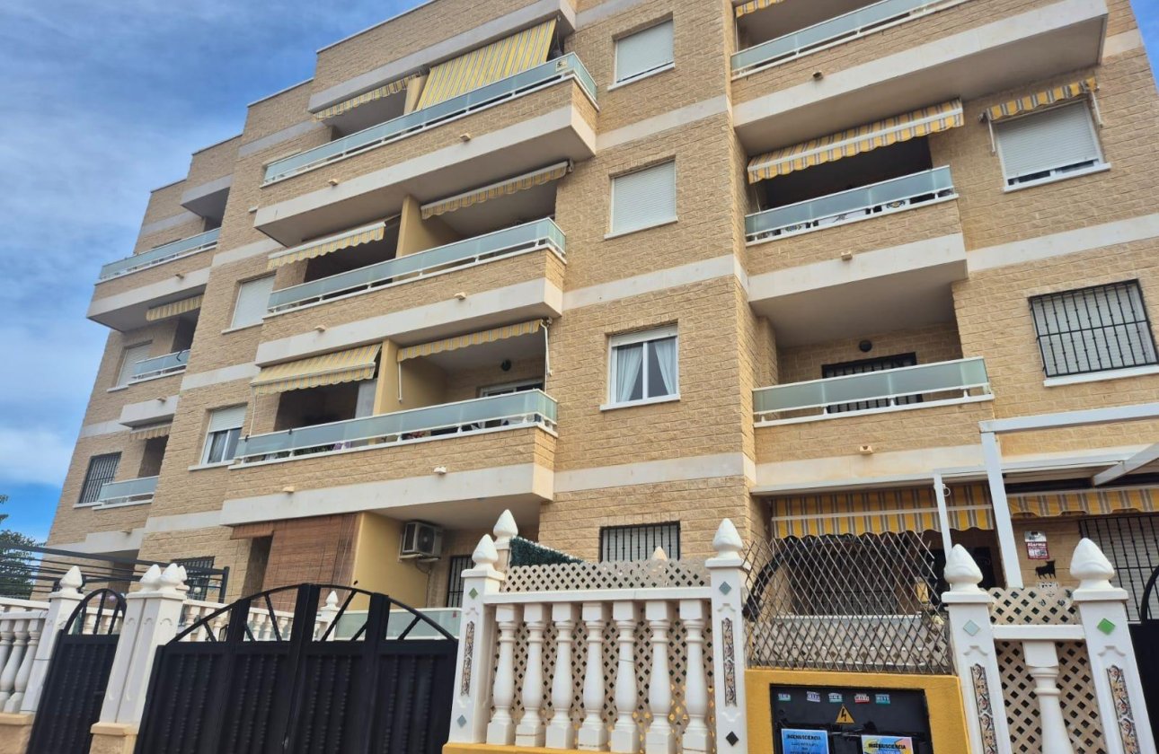 Resale - Apartment -
Torrevieja - Aguas Nuevas