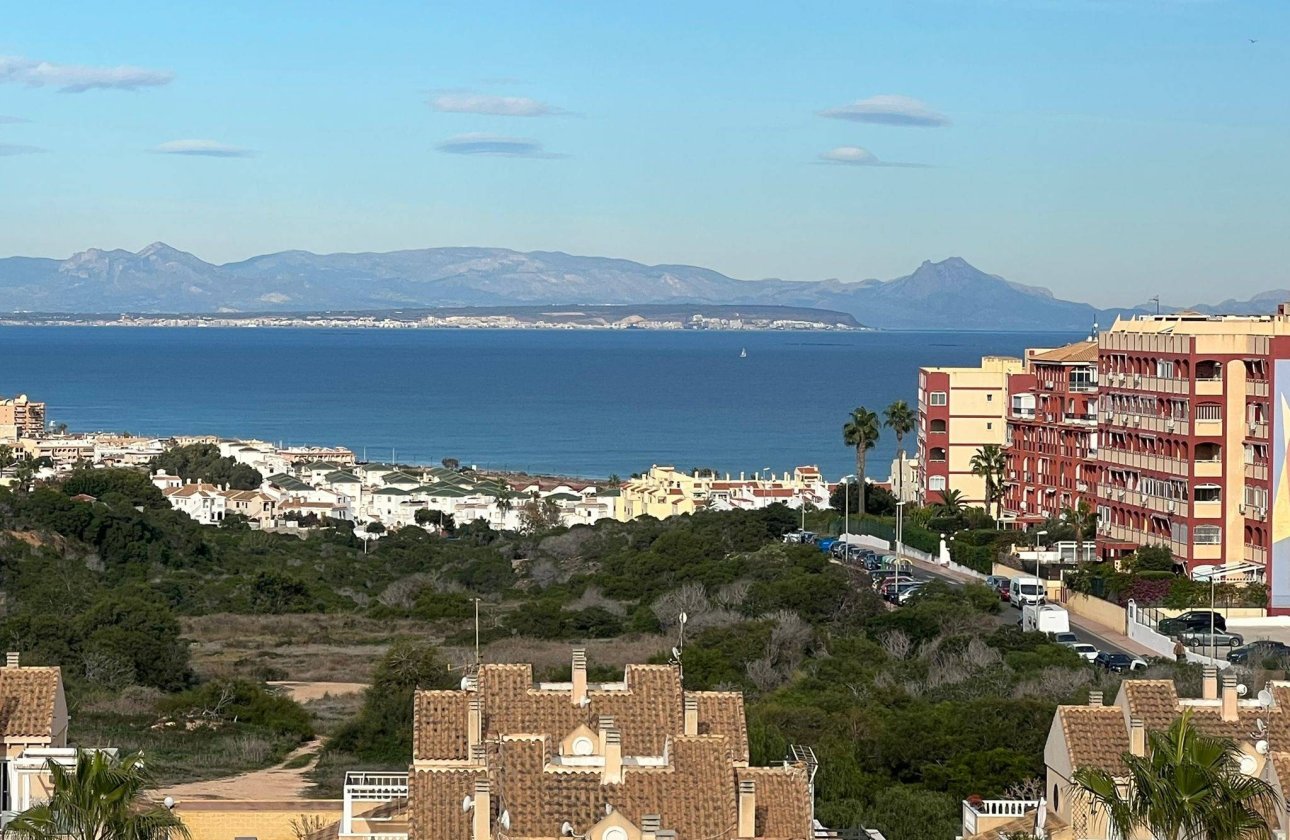 Resale - Apartment -
Torrevieja - Aguas Nuevas