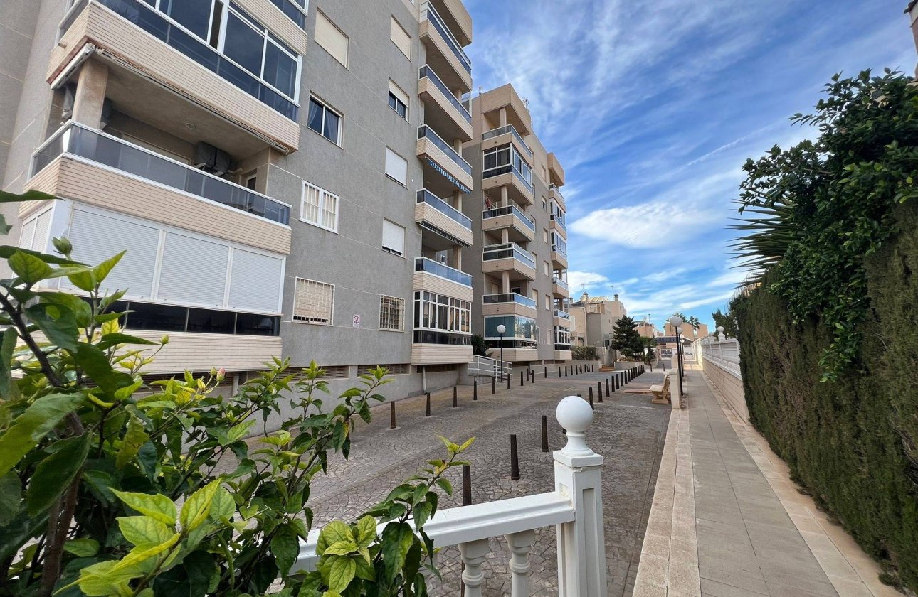 Resale - Apartment -
Torrevieja - Aguas Nuevas