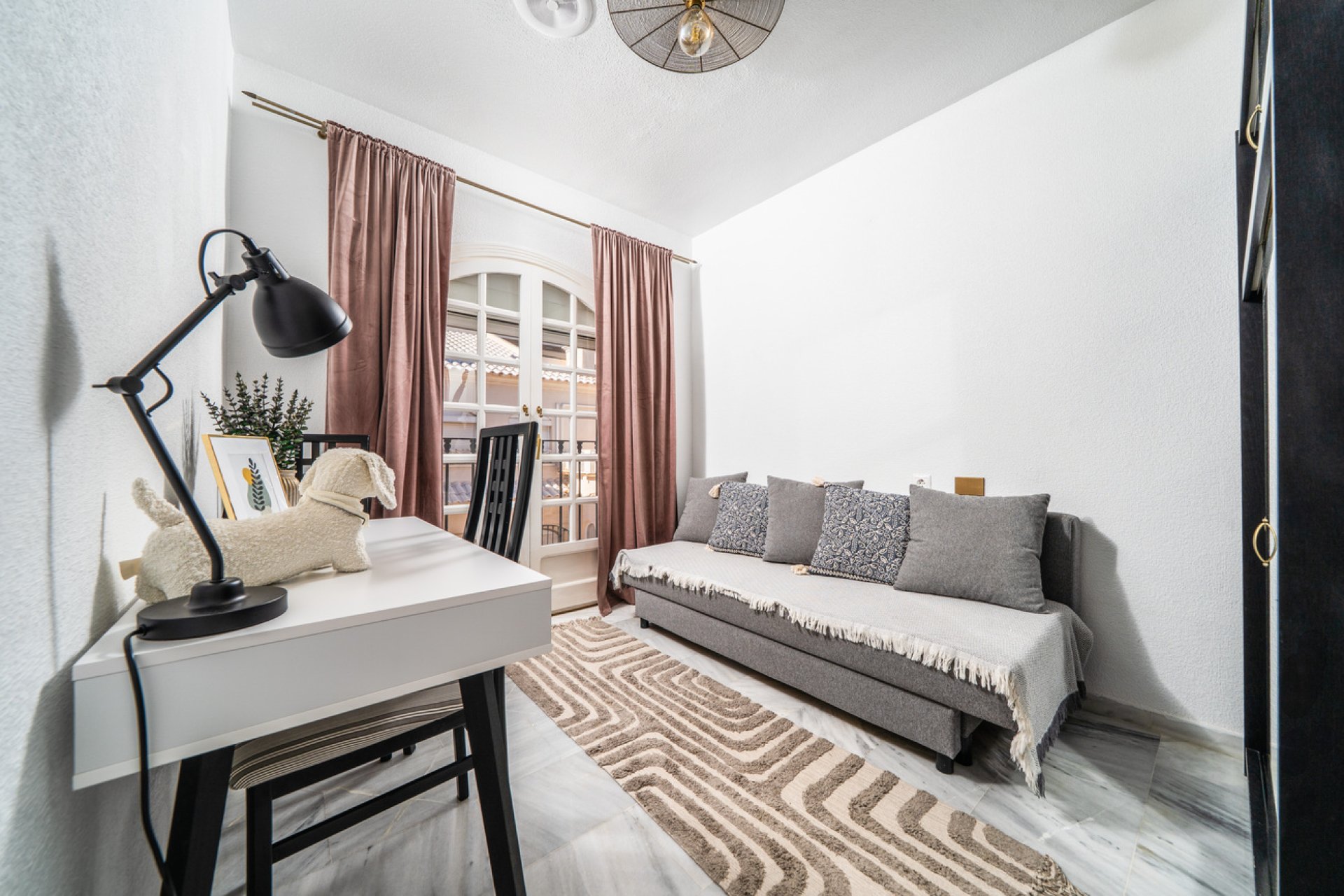 Resale - Apartment -
Torrevieja - Aguas Nuevas