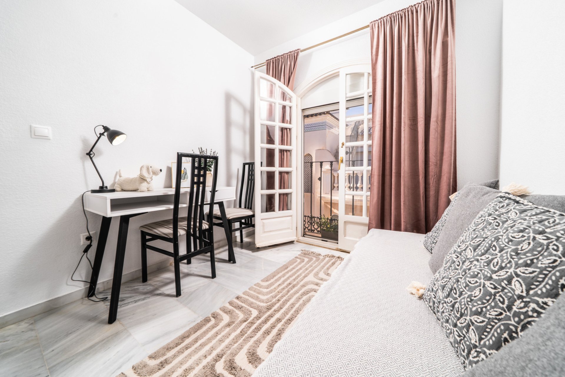 Resale - Apartment -
Torrevieja - Aguas Nuevas