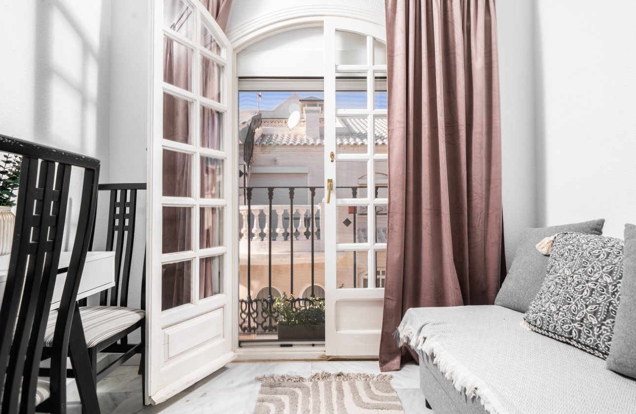 Resale - Apartment -
Torrevieja - Aguas Nuevas